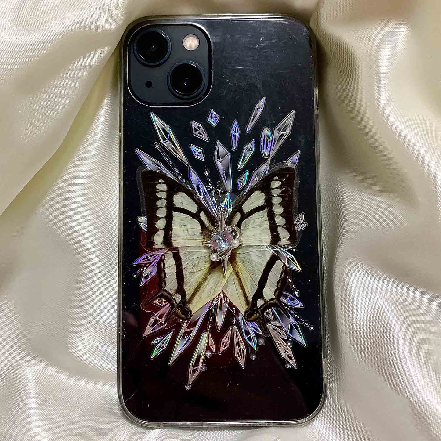 Handmade Gothic-Style Butterfly Specimen Resin Phone Case | ZAKAPOP