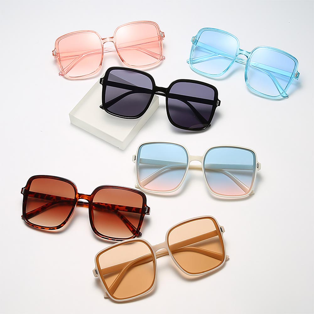 Fashionable Square Gradient Sunglasses | ZAKAPOP