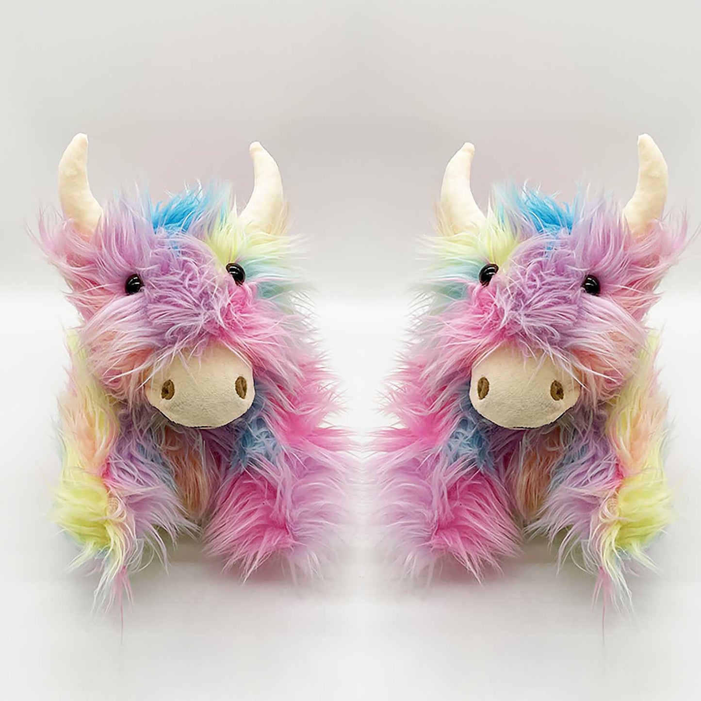 Highland Yak Plush Novelty Slippers | ZAKAPOP