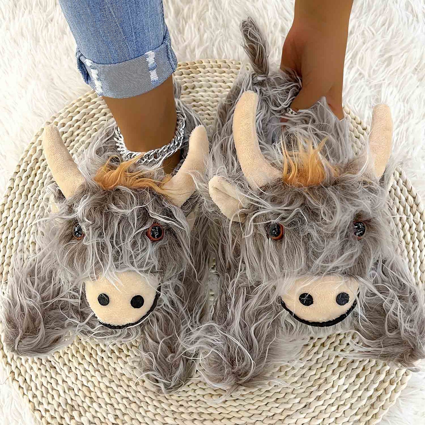 Highland Yak Plush Novelty Slippers | ZAKAPOP