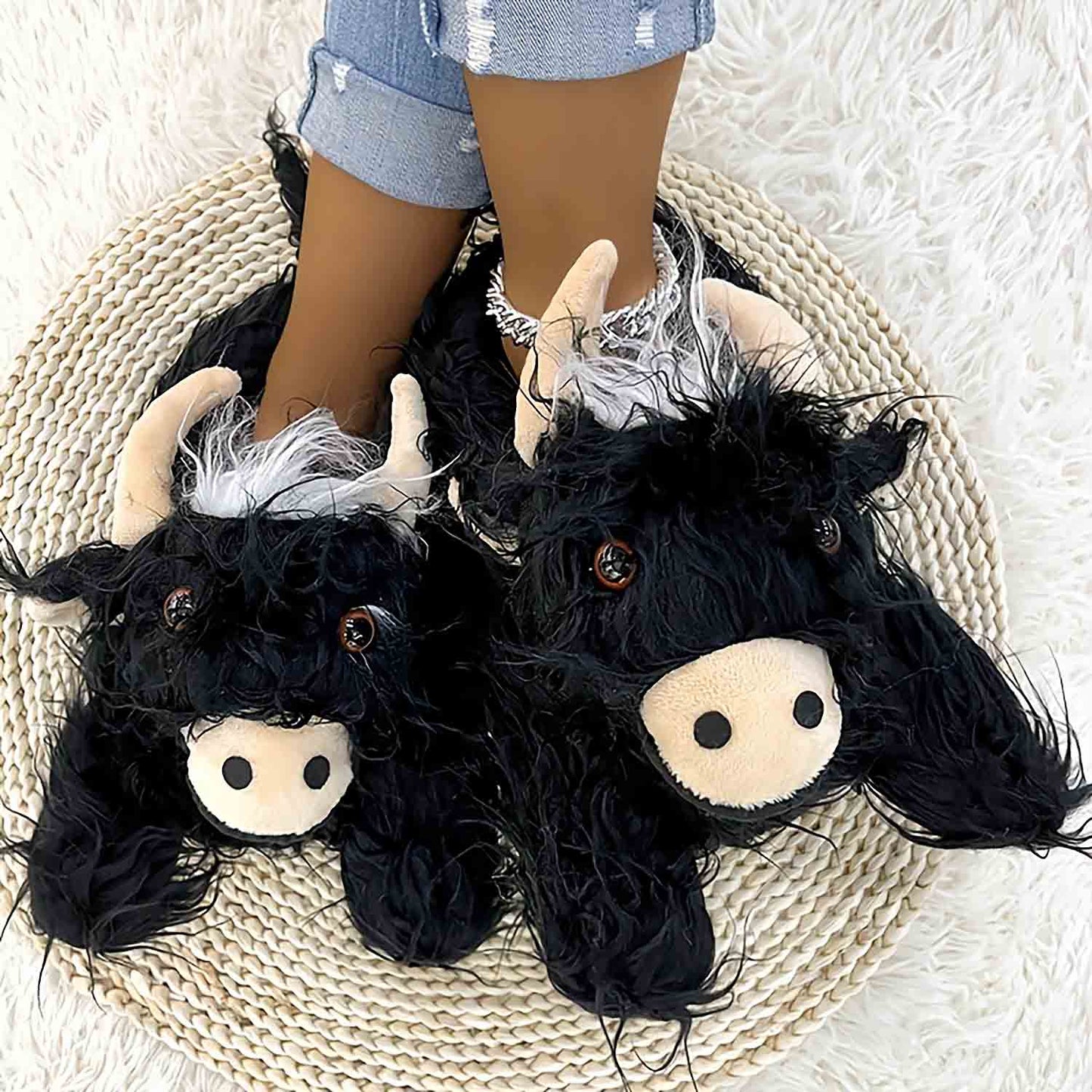 Highland Yak Plush Novelty Slippers | ZAKAPOP