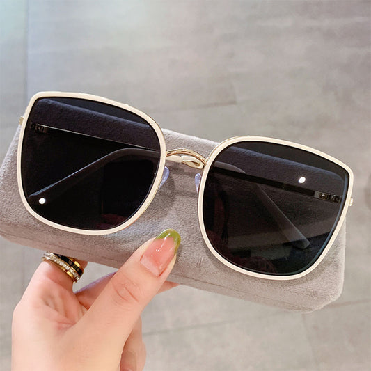 Women's INS Style Harajuku Retro Oversized Sunglasses | ZAKAPOP