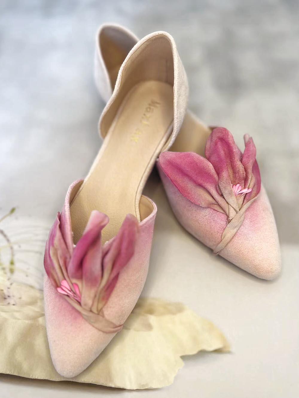 Handmade Pink Satins Flower Pointed Toe Flat Shoes | ZAKAPOP